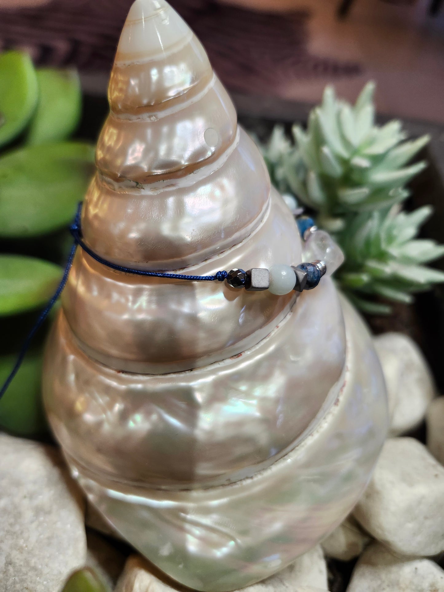 Bracelet ref 64 : Cordon réglable Fluorite, apatite et amazonite