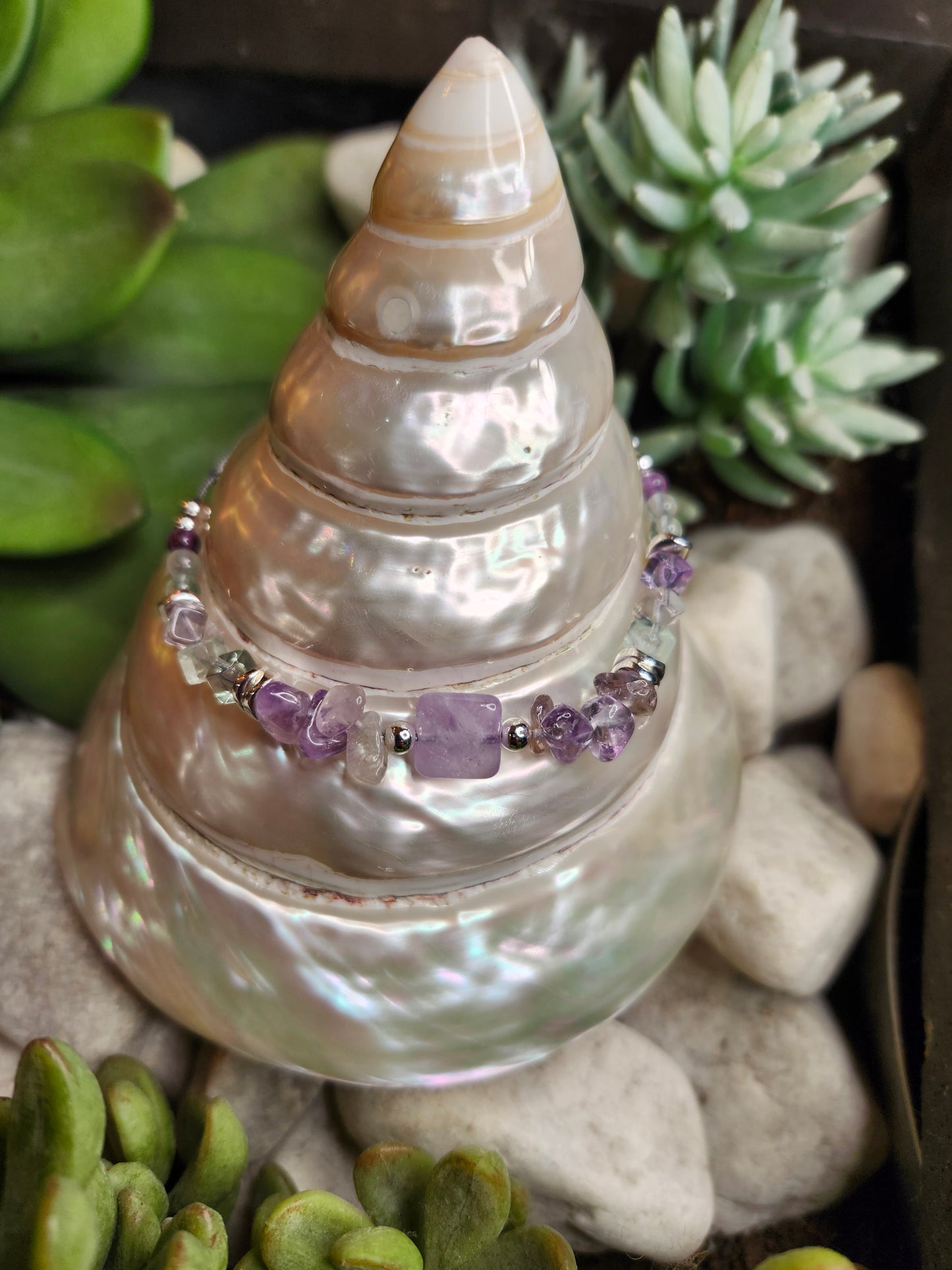 Bracelet ref 80 : Cordon réglable Amétrine, Fluorite et Hématite