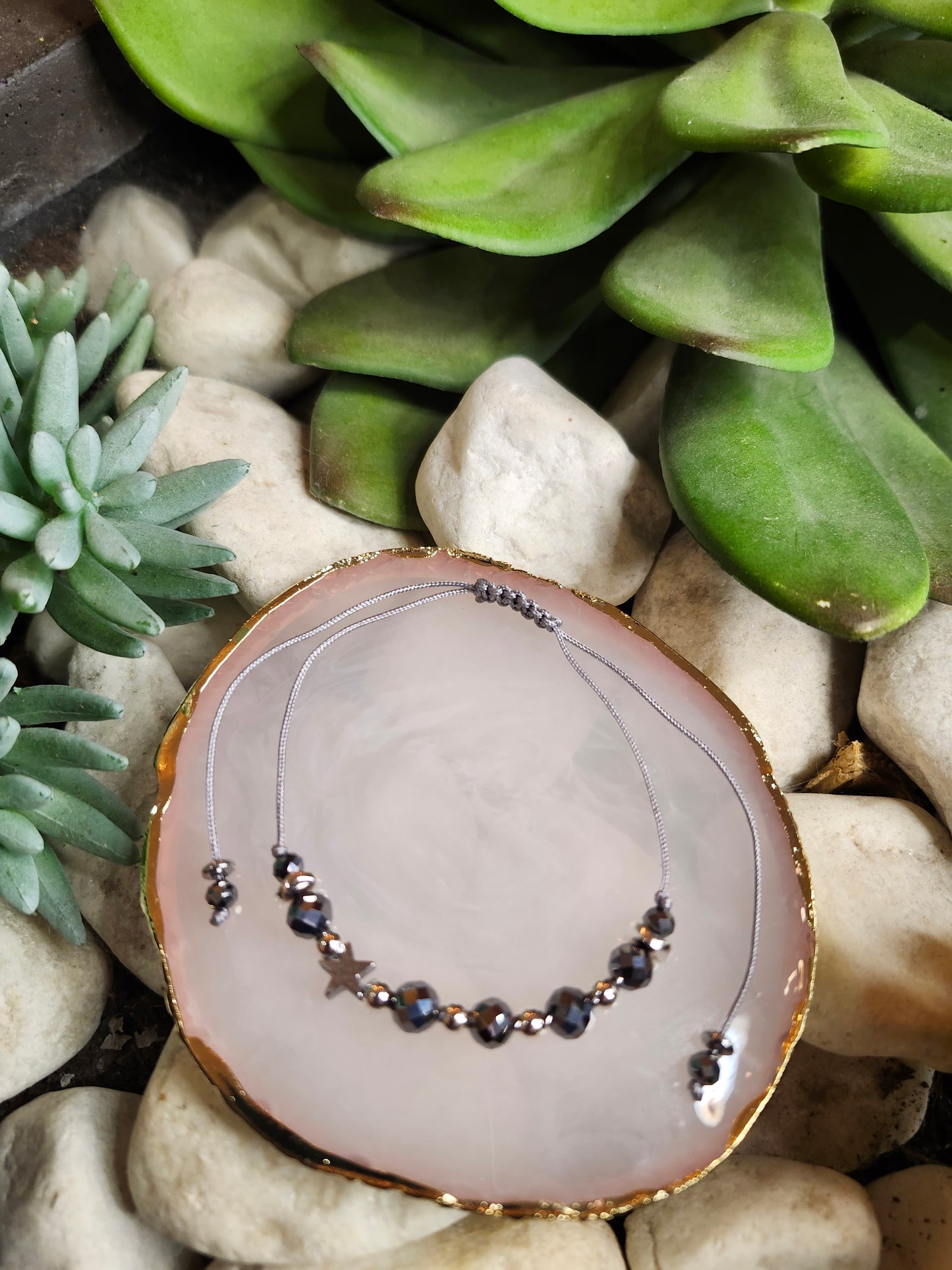 Bracelet ref 86 : Cordon réglable Silicium et Hématite