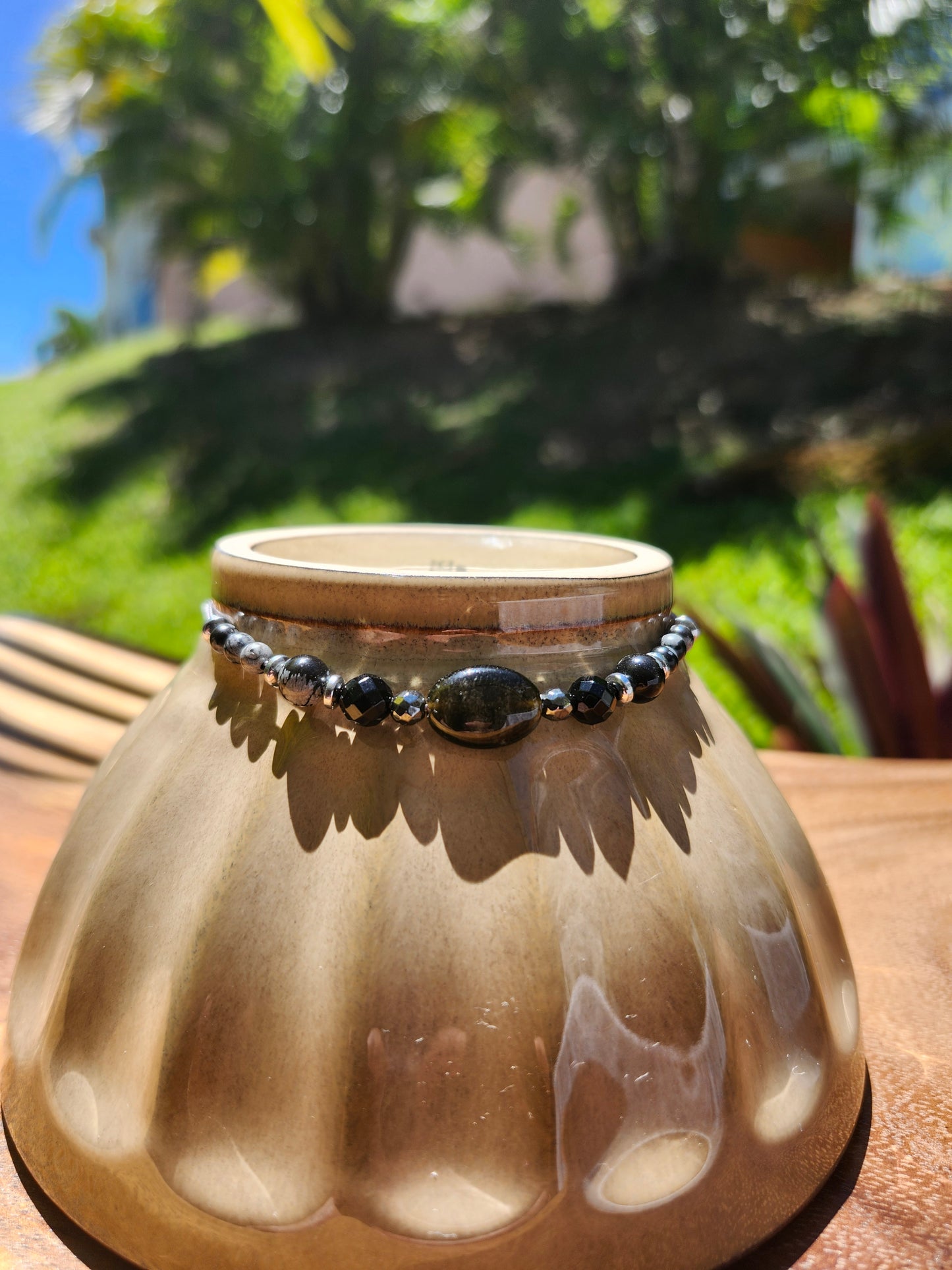 Bracelet réf. 28 : cordon réglable Obsidienne doré et Flocon neige