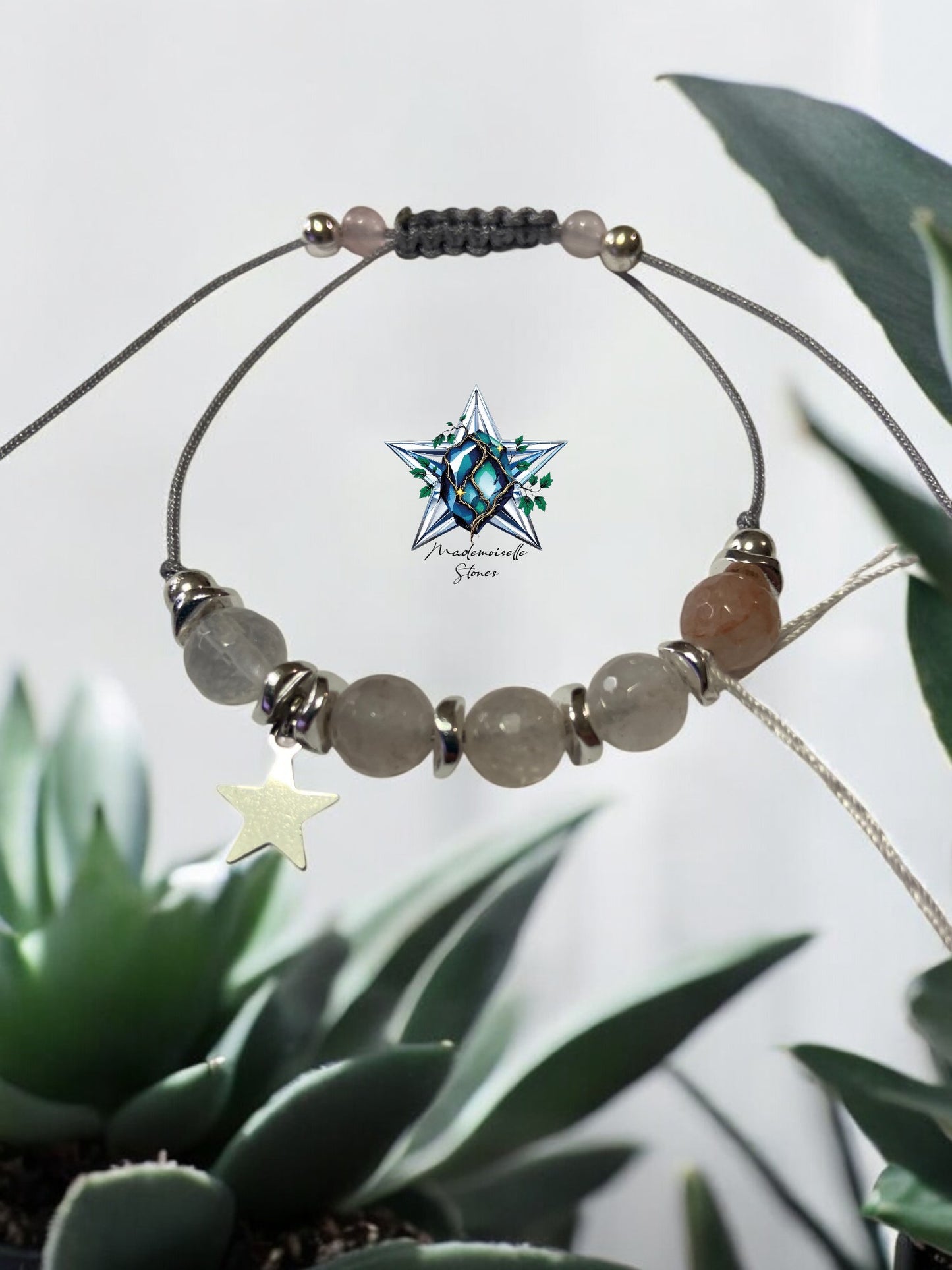 Bracelet réf. 7 : cordon réglable Quartz fraise et Hématite
