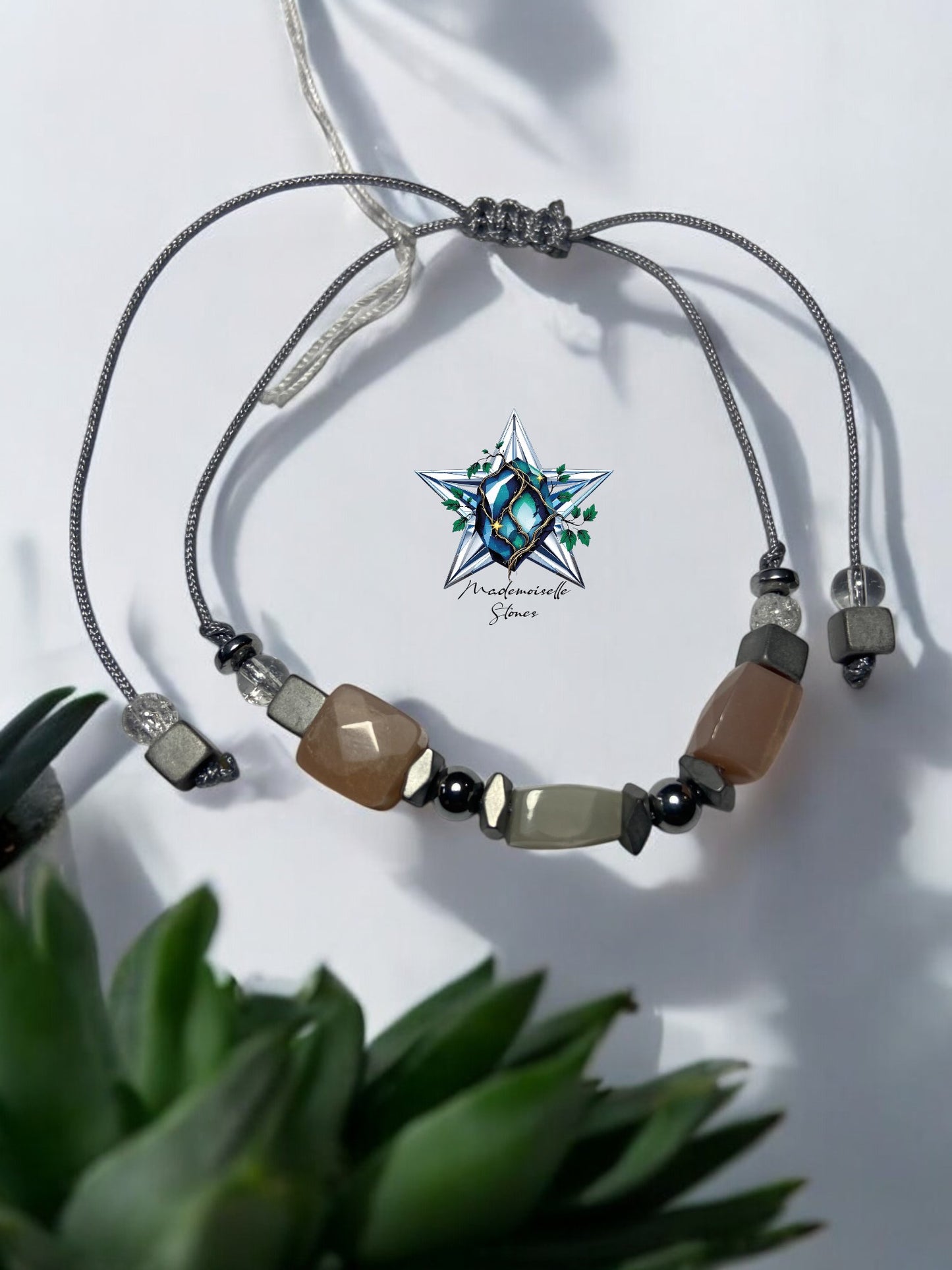Bracelet réf. 20 : cordon réglable Pierre de lune et Cristal de roche