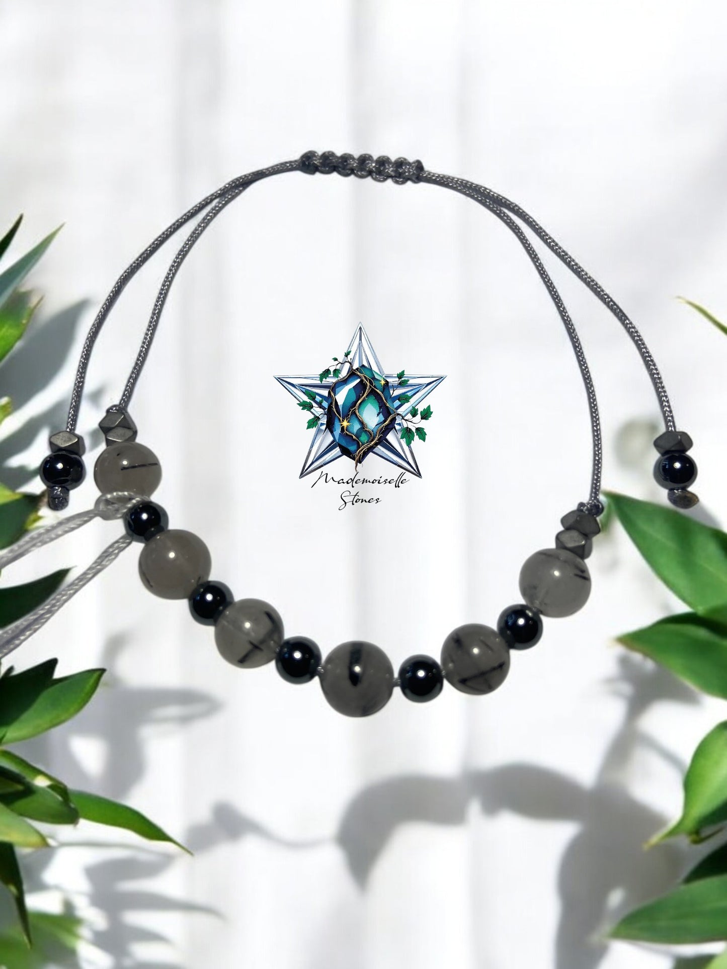 Bracelet réf. 25 : cordon réglable Tourmaline et Hématite