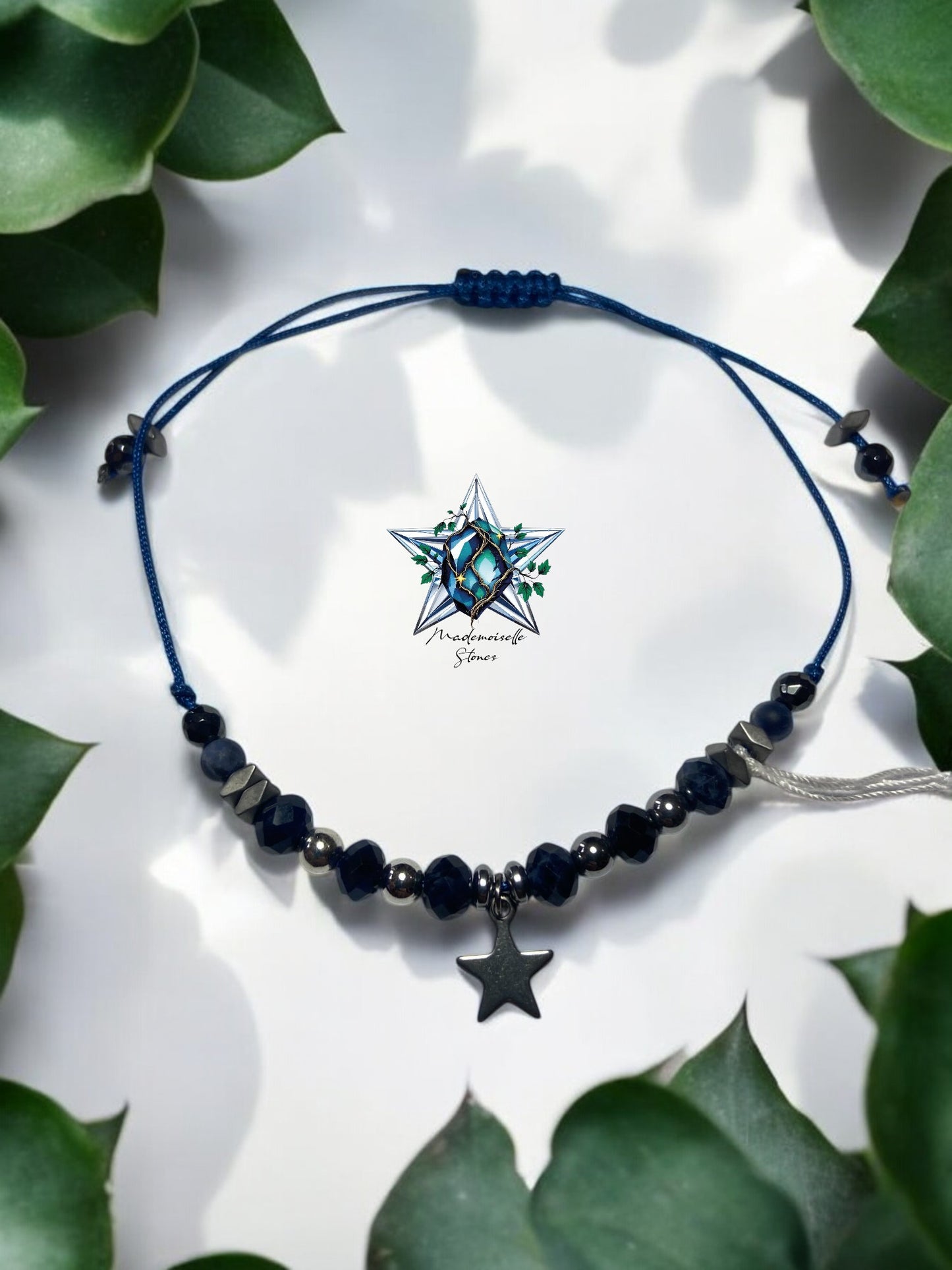 Bracelet réf. 31 : cordon réglable Sodalite et Hématite