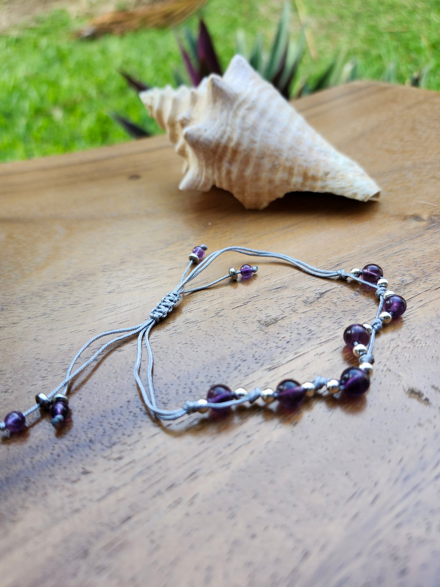 Bracelet ref 48 : Cordon réglable Améthyste/ Hématite
