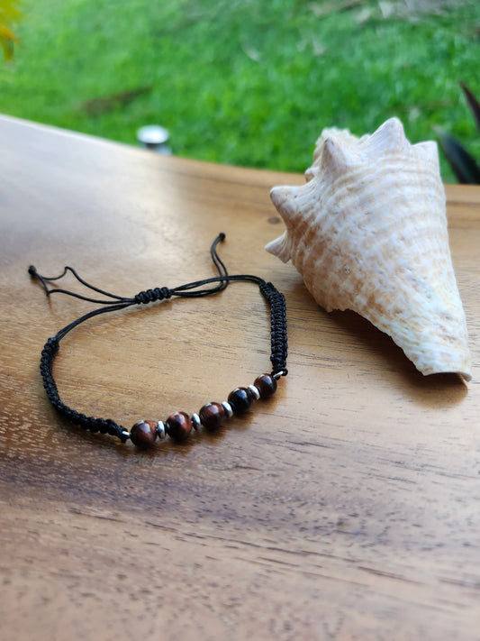 Bracelet ref 49 : Cordon réglable œil du tigre marron foncé et cordon tressé noir