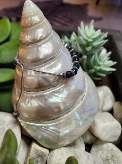 Bracelet ref 60 : Cordon réglable Œil de tigre bleu et hématite