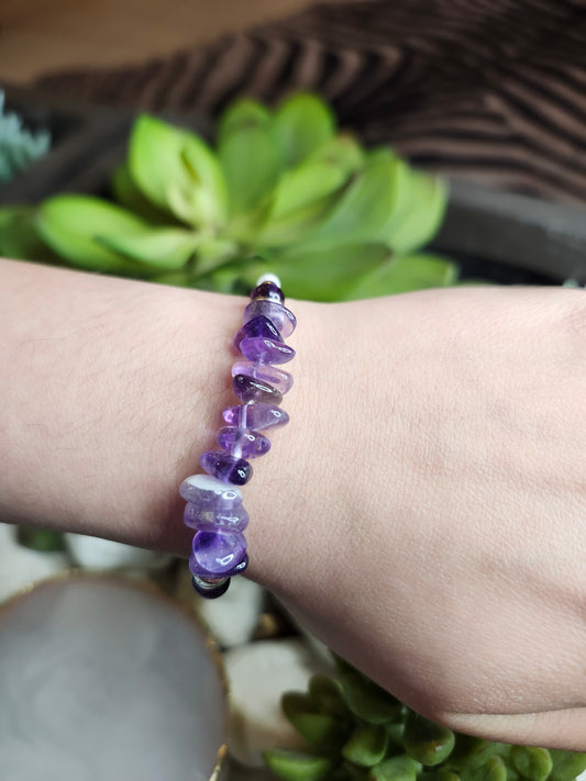 Bracelet ref 88 : Cordon réglable Améthyste, Cristal de roche et Hématite
