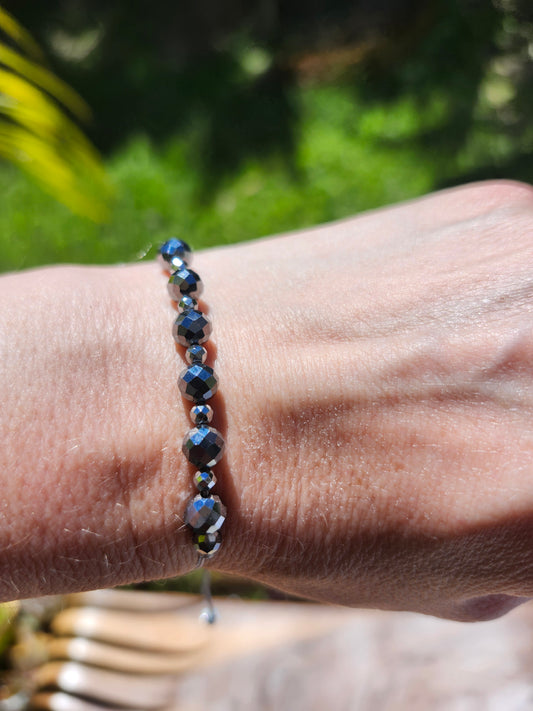 Bracelet réf. 24 : cordon réglable Silicium et Hématite